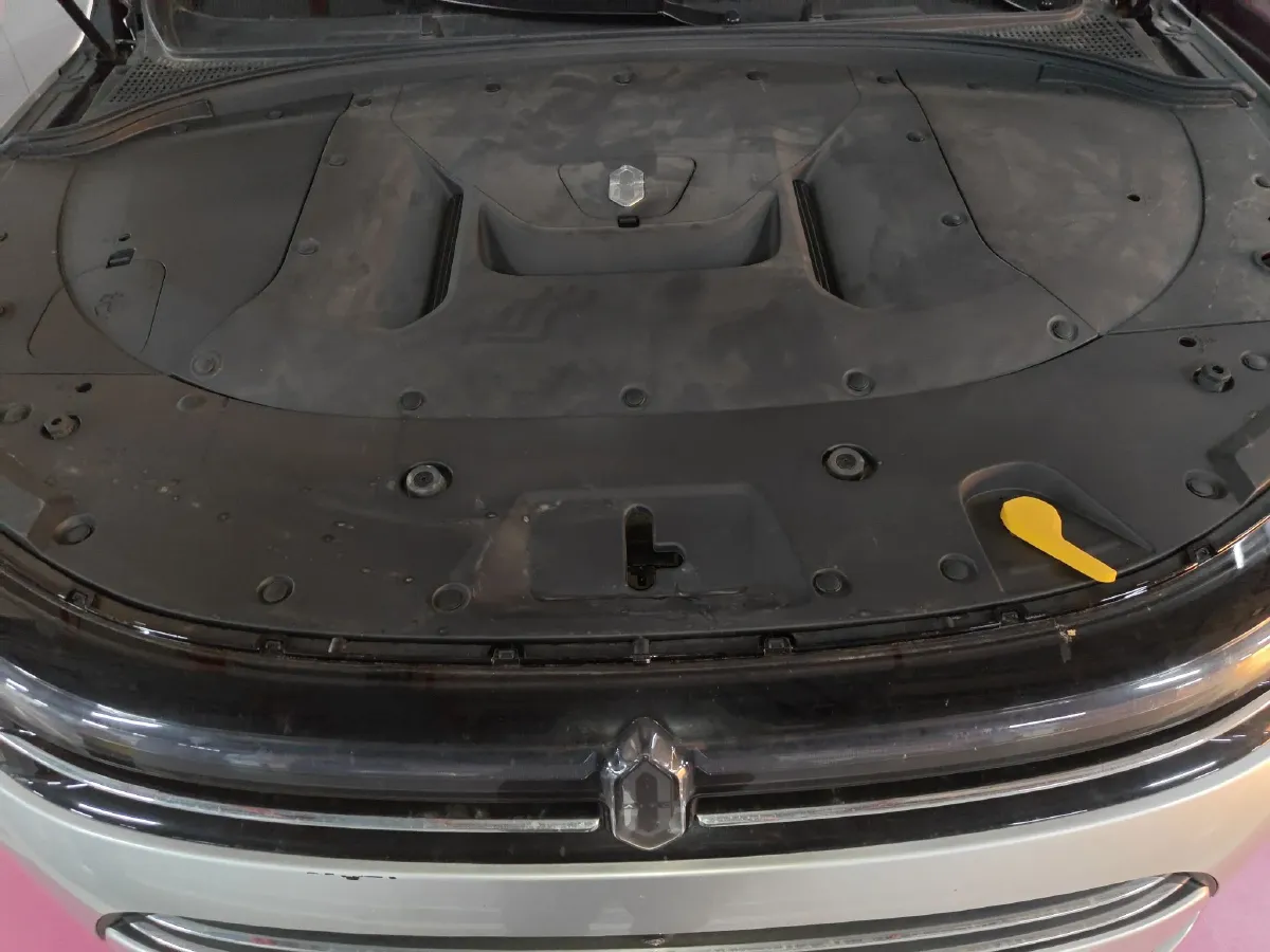 2024 AITO AITO M7 1.5T 152HP L4 REEV 40KWH,autocango,china used car exporter,china ev exporter,chinese used car exporter,chinese used ev exporter