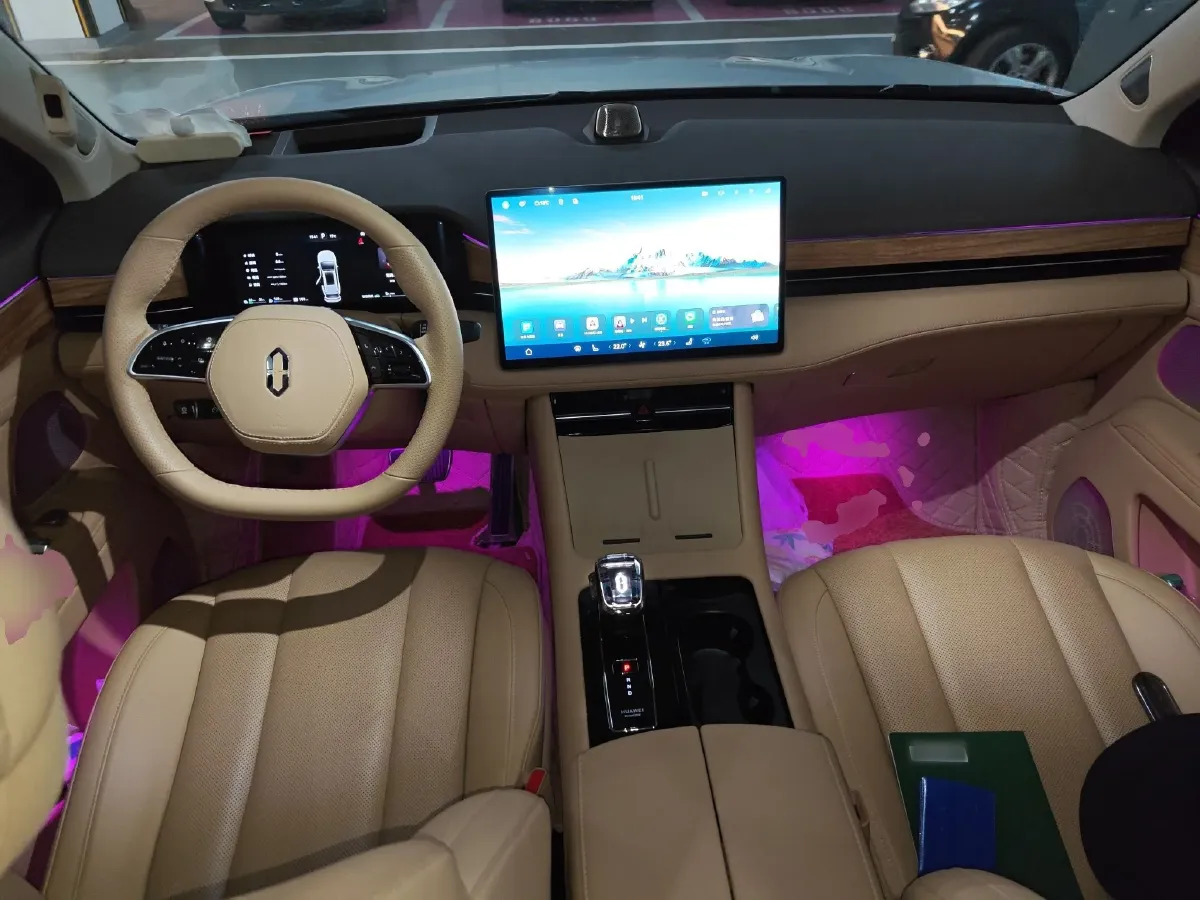 2024 AITO AITO M7 1.5T 152HP L4 REEV 40KWH,autocango,china used car exporter,china ev exporter,chinese used car exporter,chinese used ev exporter