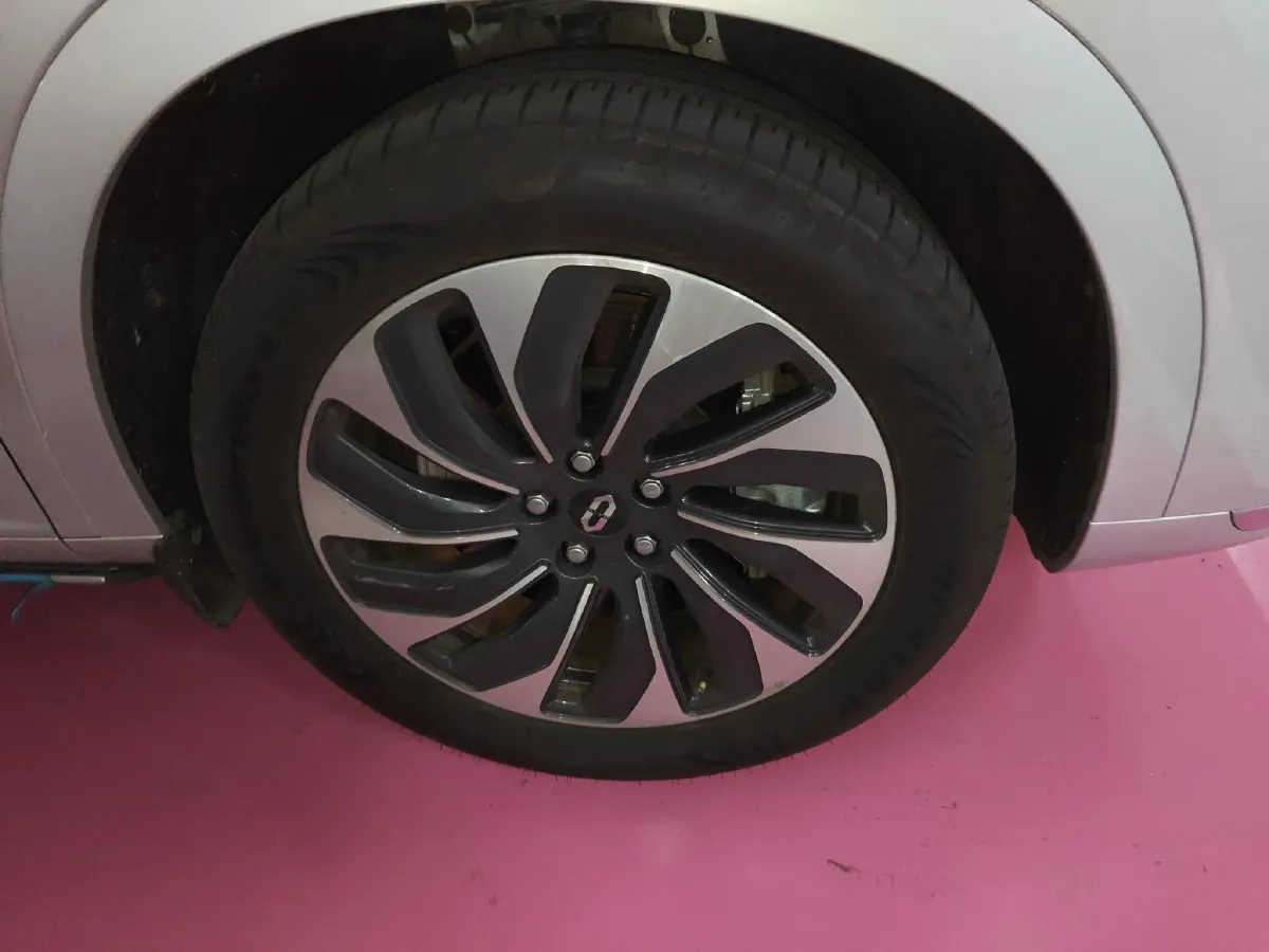 2024 AITO AITO M7 1.5T 152HP L4 REEV 40KWH,autocango,china used car exporter,china ev exporter,chinese used car exporter,chinese used ev exporter