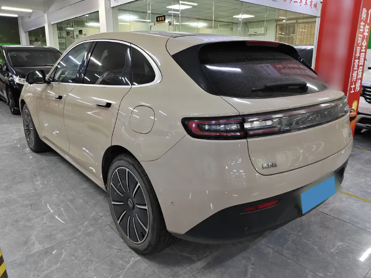 2022 AITO AITO M5 BEV 80KWH,autocango,china used car exporter,china ev exporter,chinese used car exporter,chinese used ev exporter