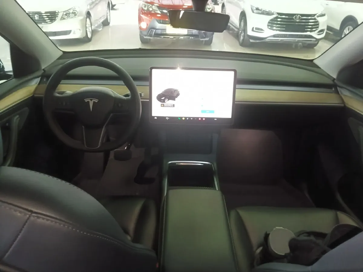 2022 Tesla Model Y BEV 60KWH,autocango,china used car exporter,china ev exporter,chinese used car exporter,chinese used ev exporter