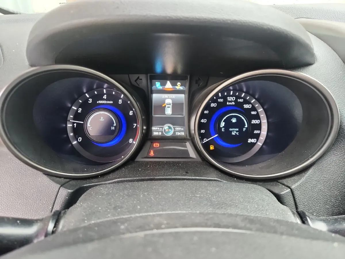 2014 ChangAn CS75 2.0L 158HP L4 6MT,autocango,china used car exporter,china ev exporter,chinese used car exporter,chinese used ev exporter