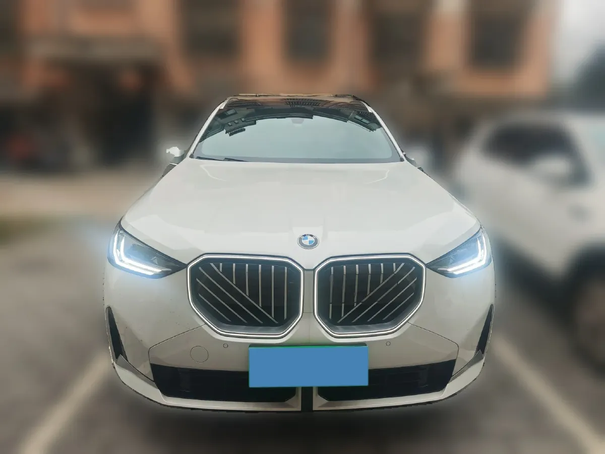 2025 BMW X3 2.0T 190HP L4 8AT,autocango,china used car exporter,china ev exporter,chinese used car exporter,chinese used ev exporter