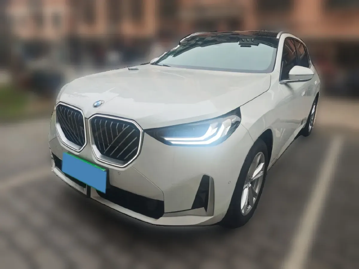 2025 BMW X3 2.0T 190HP L4 8AT,autocango,china used car exporter,china ev exporter,chinese used car exporter,chinese used ev exporter