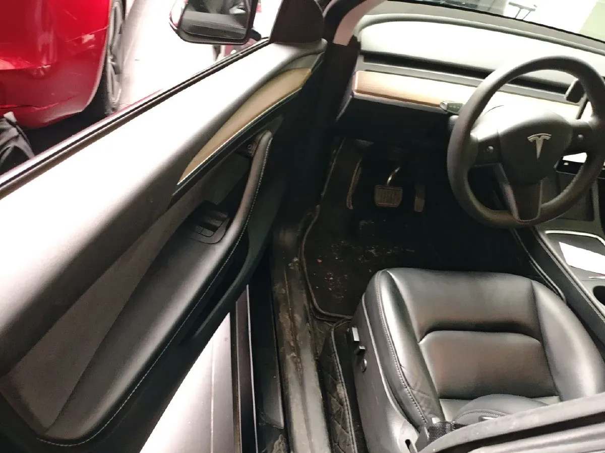 2022 Tesla Model Y BEV 60KWH,autocango,china used car exporter,china ev exporter,chinese used car exporter,chinese used ev exporter