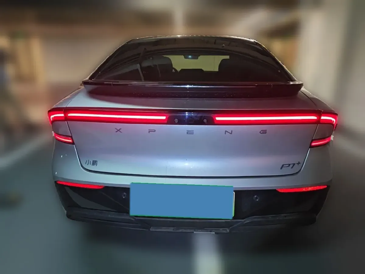 2024 Xpeng P7+ BEV 76.3KWH,autocango,china used car exporter,china ev exporter,chinese used car exporter,chinese used ev exporter