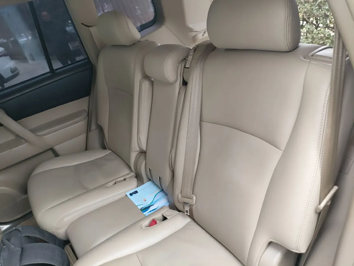 2012 Volkswagen Tiguan 1.8T 160HP L4 6AT,autocango,china used car exporter,china ev exporter,chinese used car exporter,chinese used ev exporter