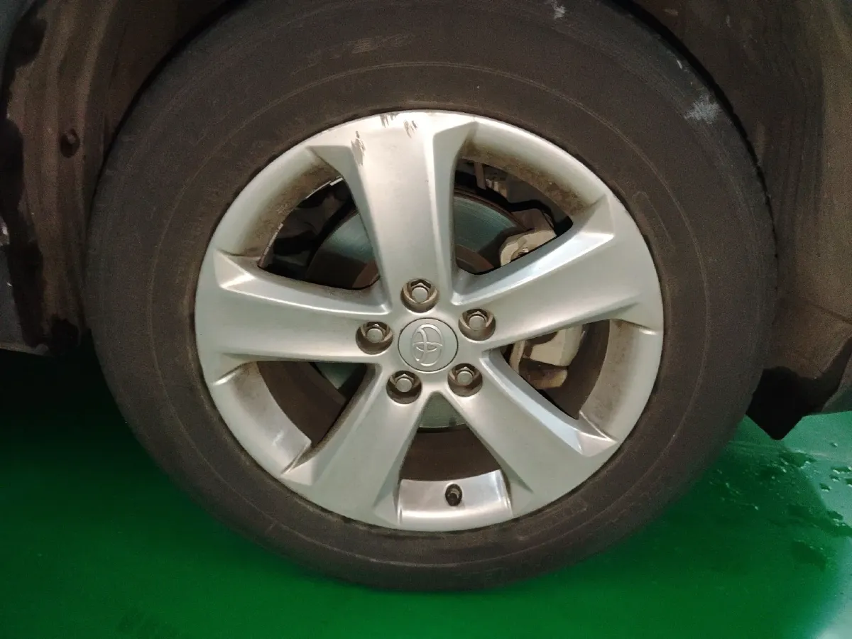 2013 Toyota RAV4 2.5L 180HP L4 6AT,autocango,china used car exporter,china ev exporter,chinese used car exporter,chinese used ev exporter