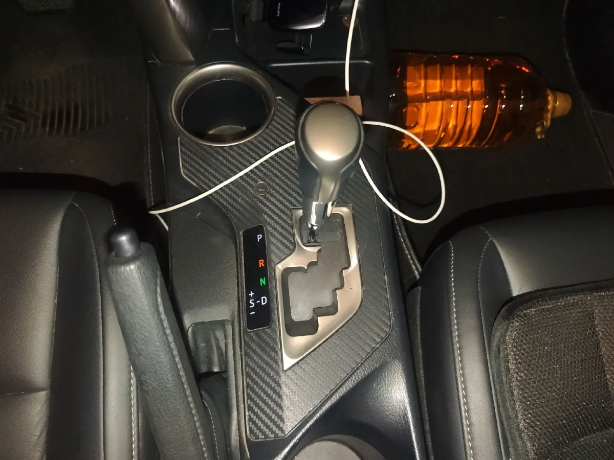 2013 Toyota RAV4 2.5L 180HP L4 6AT,autocango,china used car exporter,china ev exporter,chinese used car exporter,chinese used ev exporter