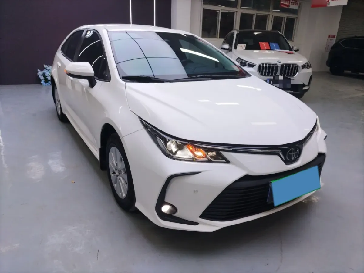 2021 Toyota Corolla 1.2T 116HP L4 CVT,autocango,china used car exporter,china ev exporter,chinese used car exporter,chinese used ev exporter