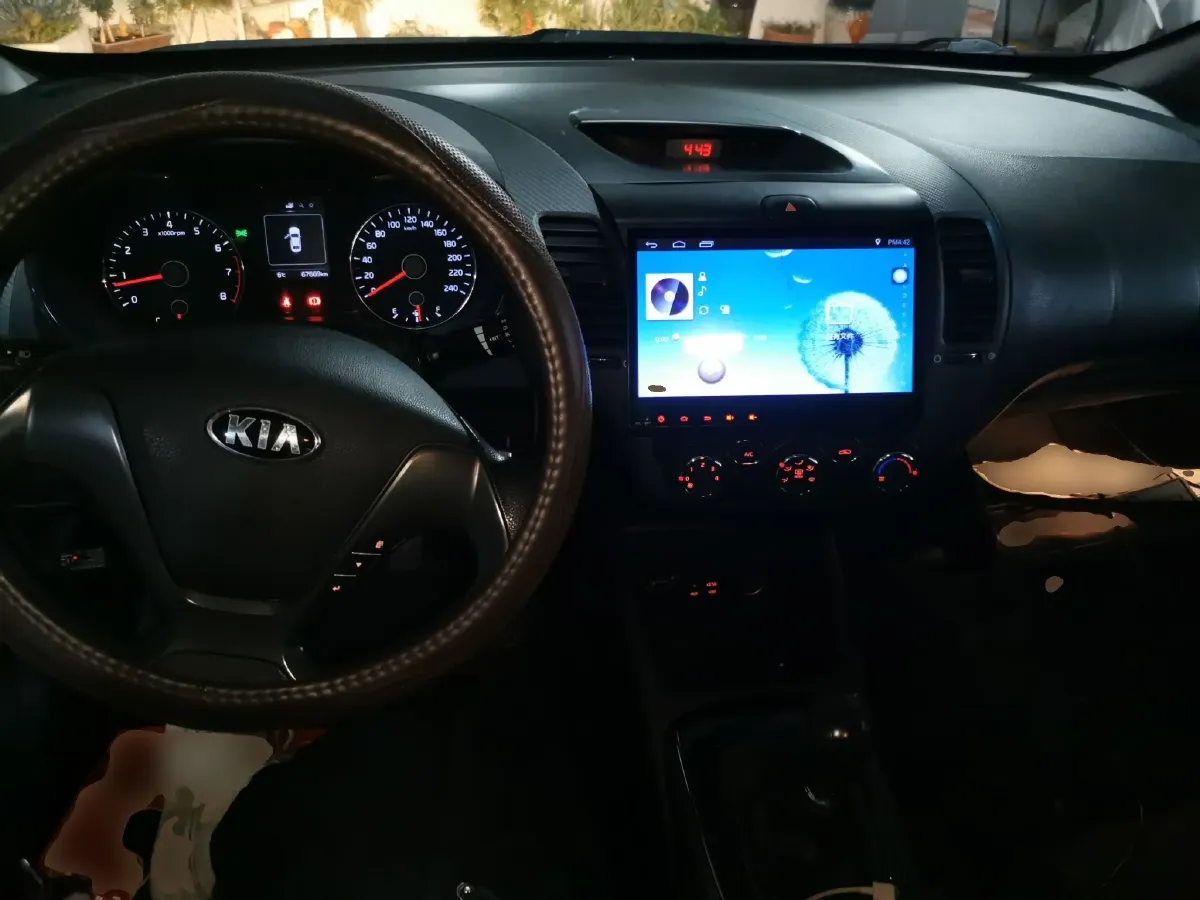 2016 Kia K3 1.6L 128HP L4 6MT,autocango,china used car exporter,china ev exporter,chinese used car exporter,chinese used ev exporter