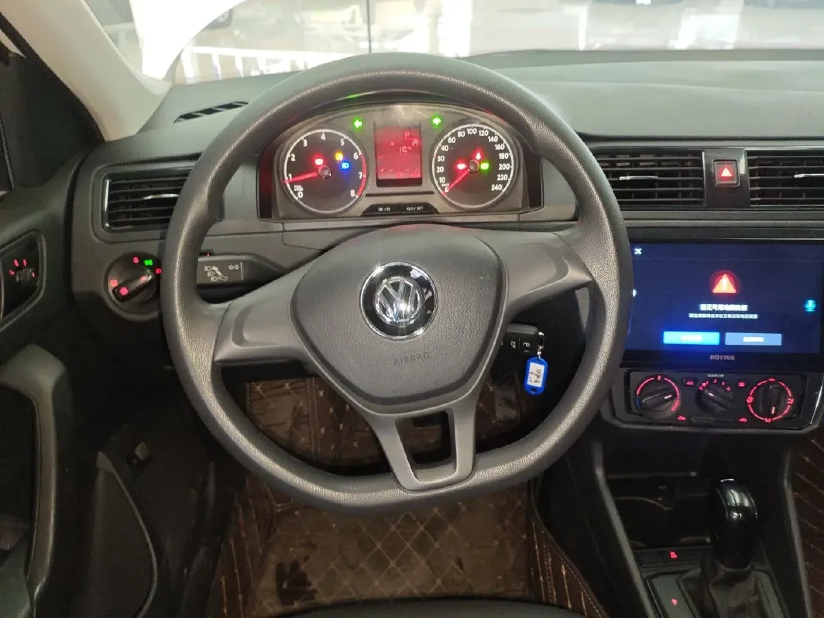 2021 Volkswagen Santana 1.5L 112HP L4 6AT,autocango,china used car exporter,china ev exporter,chinese used car exporter,chinese used ev exporter