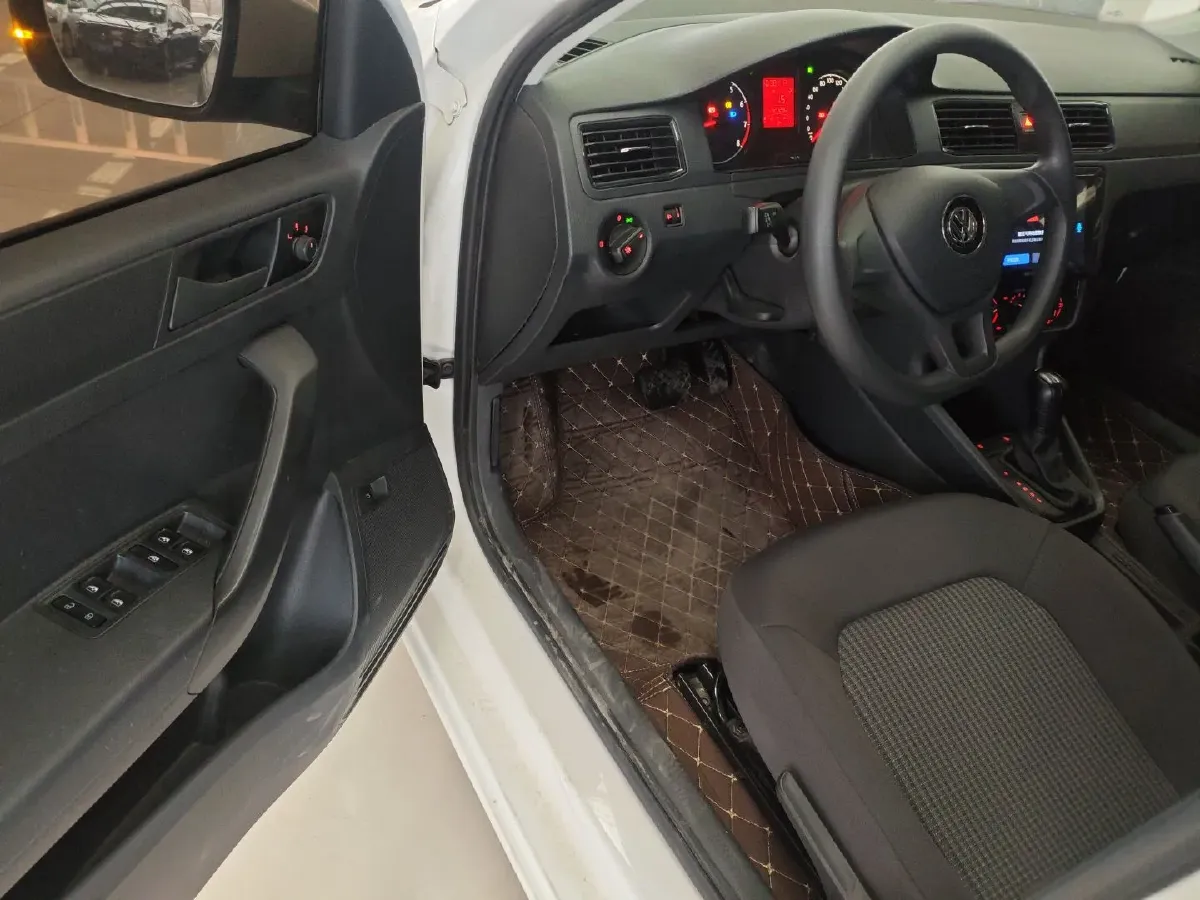 2021 Volkswagen Santana 1.5L 112HP L4 6AT,autocango,china used car exporter,china ev exporter,chinese used car exporter,chinese used ev exporter