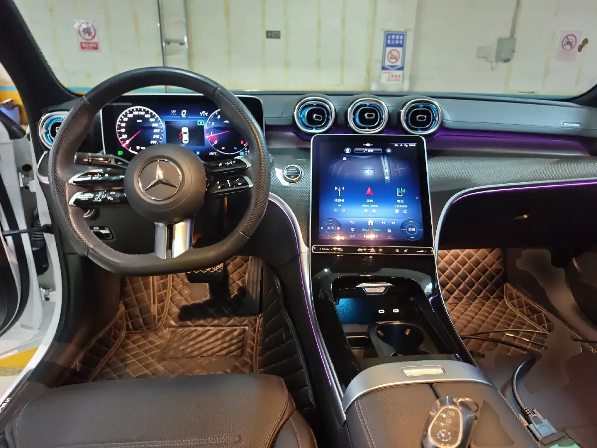 2024 Mercedes-Benz C Class 1.5T 204HP L4 9AT,autocango,china used car exporter,china ev exporter,chinese used car exporter,chinese used ev exporter