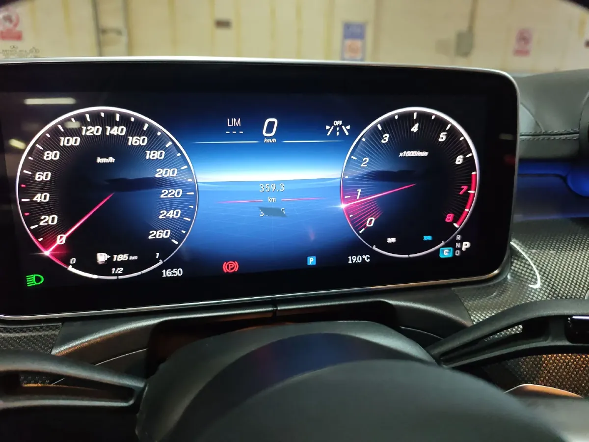 2024 Mercedes-Benz C Class 1.5T 204HP L4 9AT,autocango,china used car exporter,china ev exporter,chinese used car exporter,chinese used ev exporter