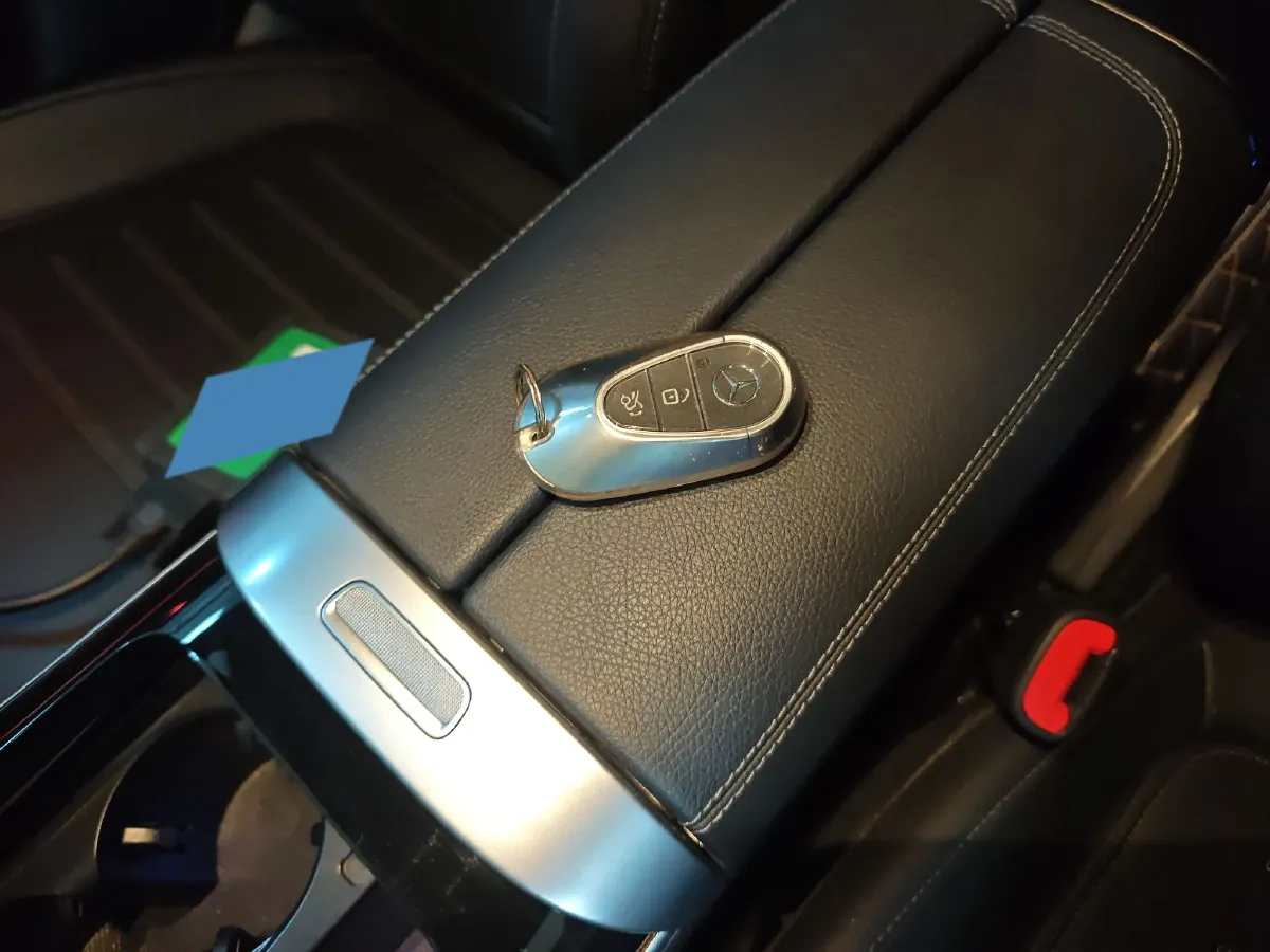 2024 Mercedes-Benz C Class 1.5T 204HP L4 9AT,autocango,china used car exporter,china ev exporter,chinese used car exporter,chinese used ev exporter