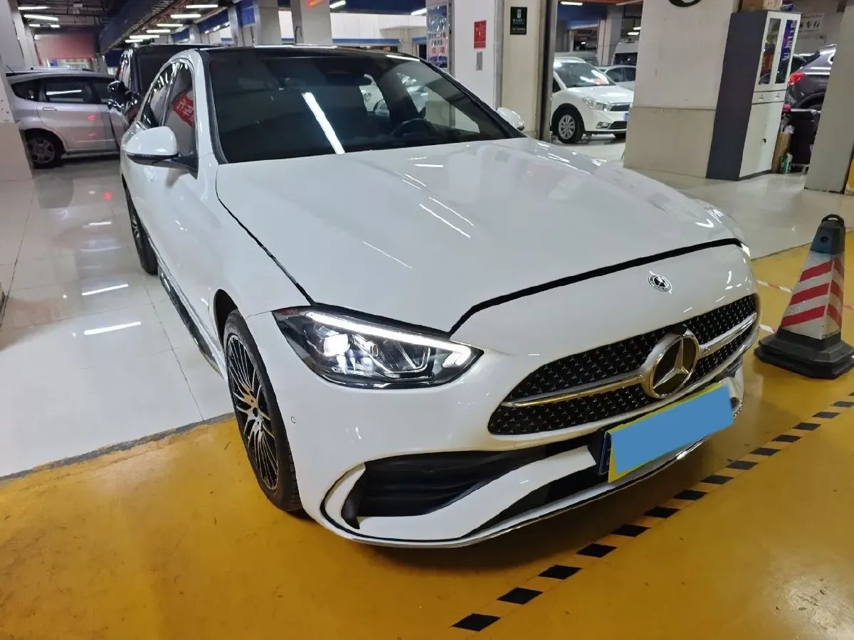 2024 Mercedes-Benz C Class 1.5T 204HP L4 9AT,autocango,china used car exporter,china ev exporter,chinese used car exporter,chinese used ev exporter
