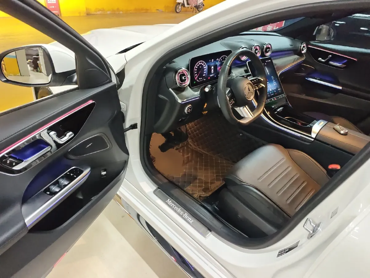 2024 Mercedes-Benz C Class 1.5T 204HP L4 9AT,autocango,china used car exporter,china ev exporter,chinese used car exporter,chinese used ev exporter