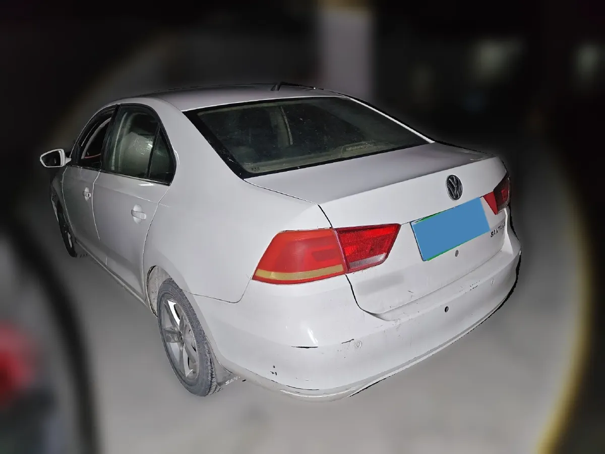 2013 Volkswagen Santana 1.4L 90HP L4 5MT,autocango,china used car exporter,china ev exporter,chinese used car exporter,chinese used ev exporter