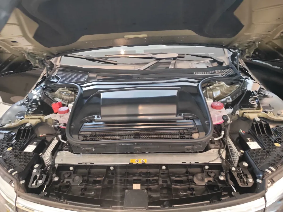 2022 Mercedes-Benz EQS Class BEV 111.8KWH,autocango,china used car exporter,china ev exporter,chinese used car exporter,chinese used ev exporter