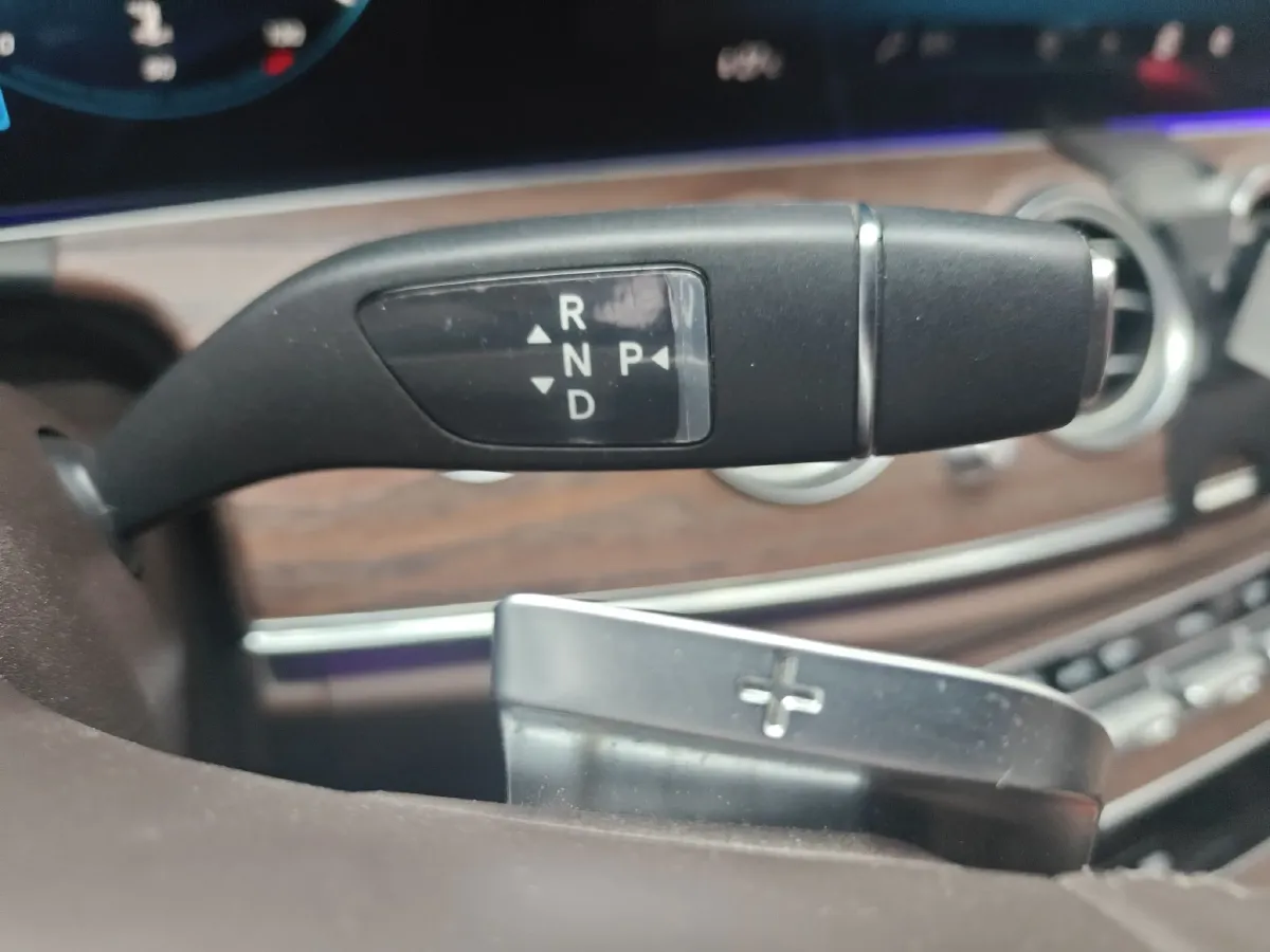 2022 Mercedes-Benz E Class 2.0T 258HP L4 9AT,autocango,china used car exporter,china ev exporter,chinese used car exporter,chinese used ev exporter