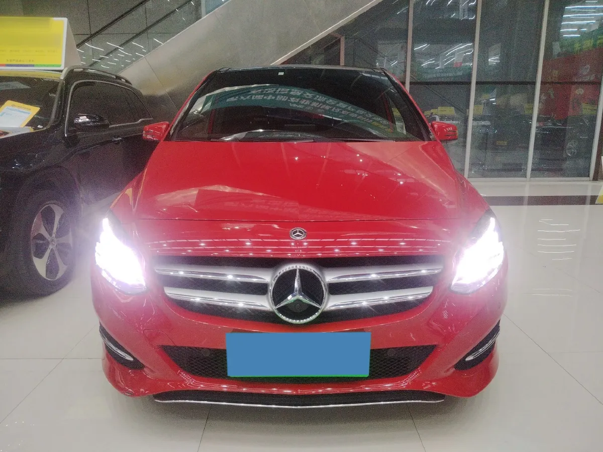 2019 Mercedes-Benz B Class 1.6T 156HP L4 7DCT,autocango,china used car exporter,china ev exporter,chinese used car exporter,chinese used ev exporter
