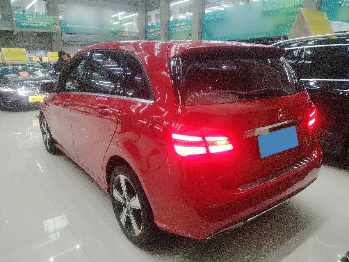 2019 Mercedes-Benz B Class 1.6T 156HP L4 7DCT,autocango,china used car exporter,china ev exporter,chinese used car exporter,chinese used ev exporter