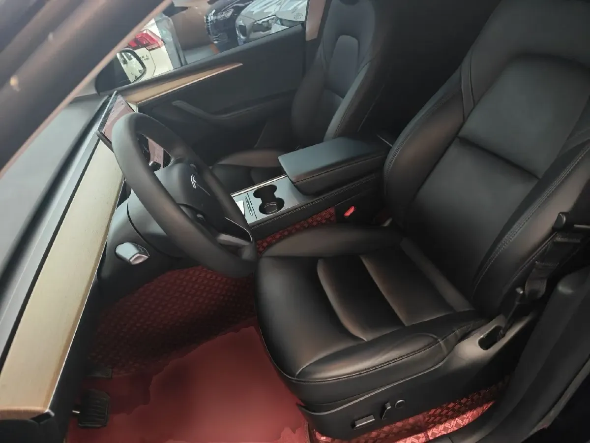 2022 Tesla Model Y BEV 60KWH,autocango,china used car exporter,china ev exporter,chinese used car exporter,chinese used ev exporter