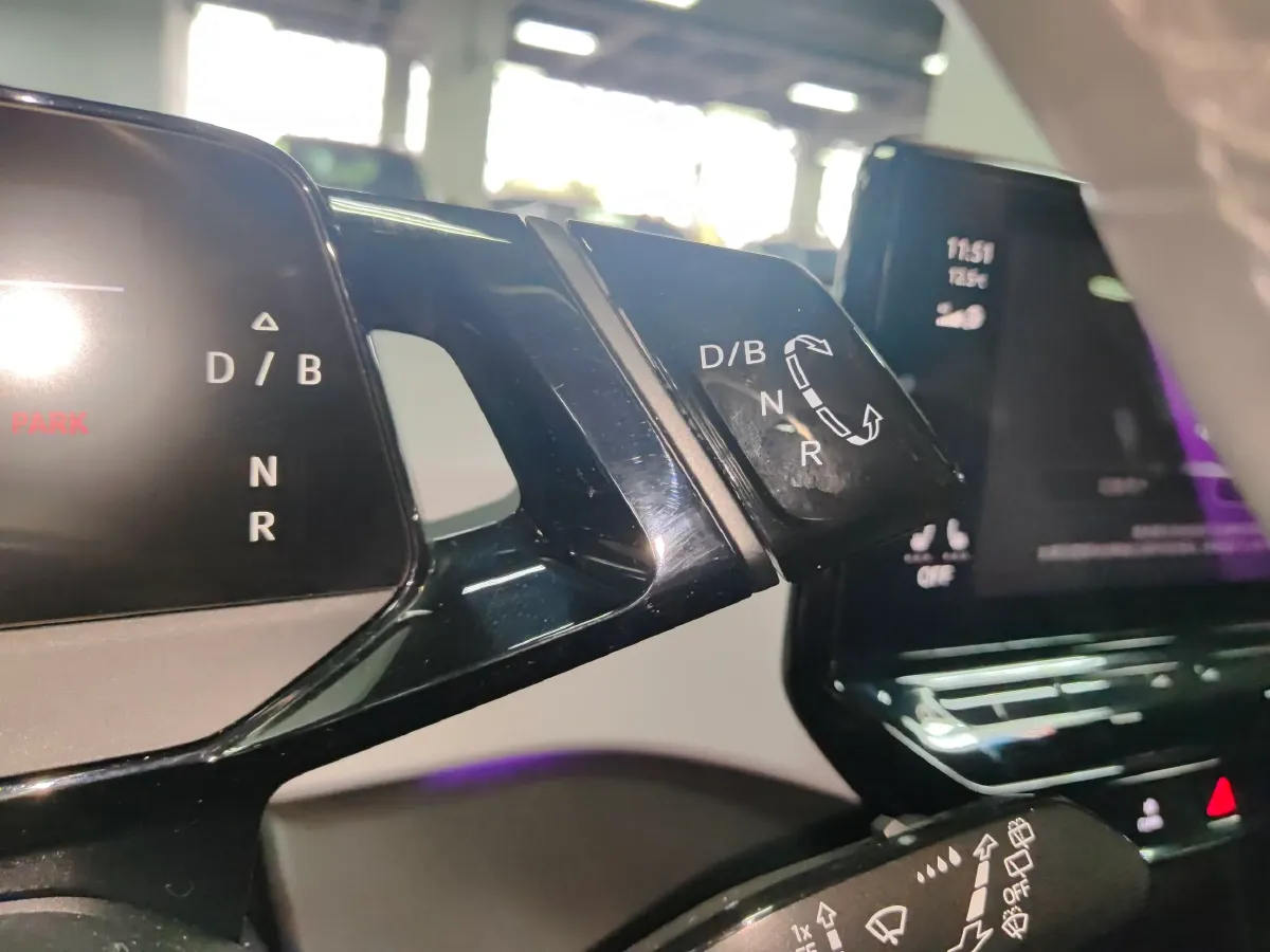 2021 Volkswagen ID.3 BEV 57.3KWH,autocango,china used car exporter,china ev exporter,chinese used car exporter,chinese used ev exporter