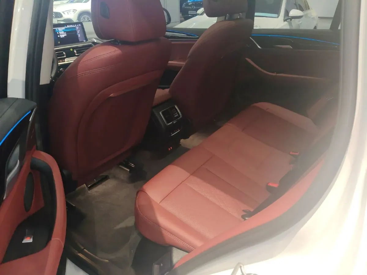 2024 BMW iX3 BEV 80KWH,autocango,china used car exporter,china ev exporter,chinese used car exporter,chinese used ev exporter