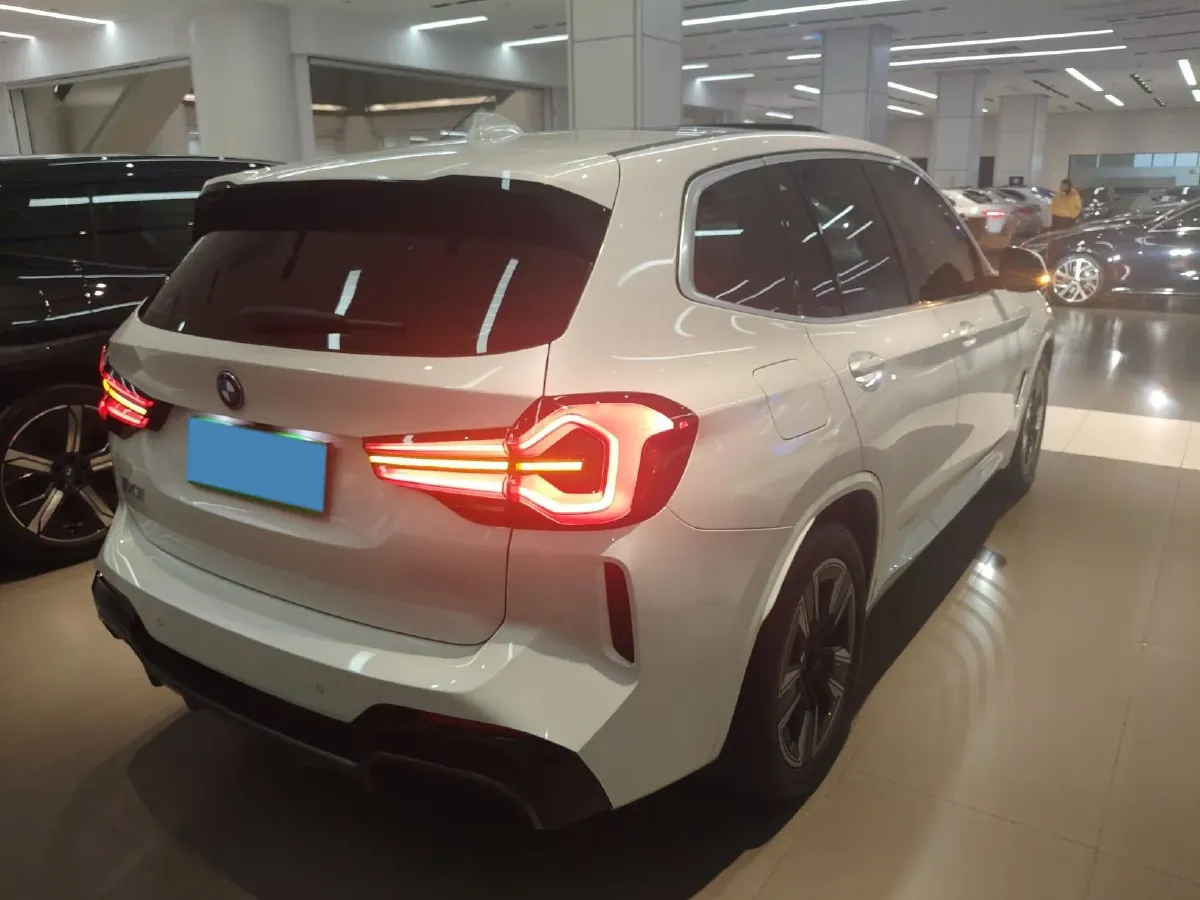 2024 BMW iX3 BEV 80KWH,autocango,china used car exporter,china ev exporter,chinese used car exporter,chinese used ev exporter