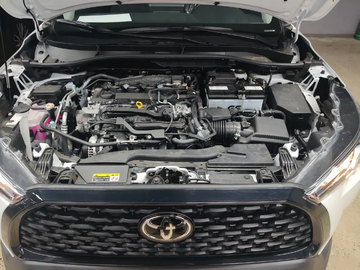 2024 Toyota Corolla Cross 2.0L 171HP L4 CVT,autocango,china used car exporter,china ev exporter,chinese used car exporter,chinese used ev exporter