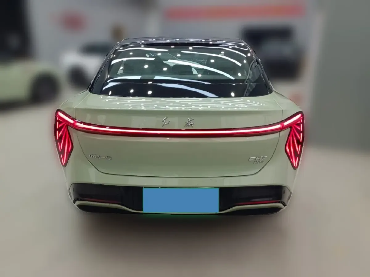 2024 HongQi EH7 BEV 111KWH,autocango,china used car exporter,china ev exporter,chinese used car exporter,chinese used ev exporter