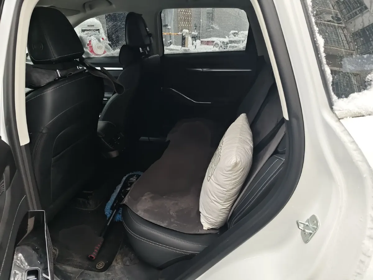 2022 Haval H6 1.5T 184HP L4 7DCT,autocango,china used car exporter,china ev exporter,chinese used car exporter,chinese used ev exporter