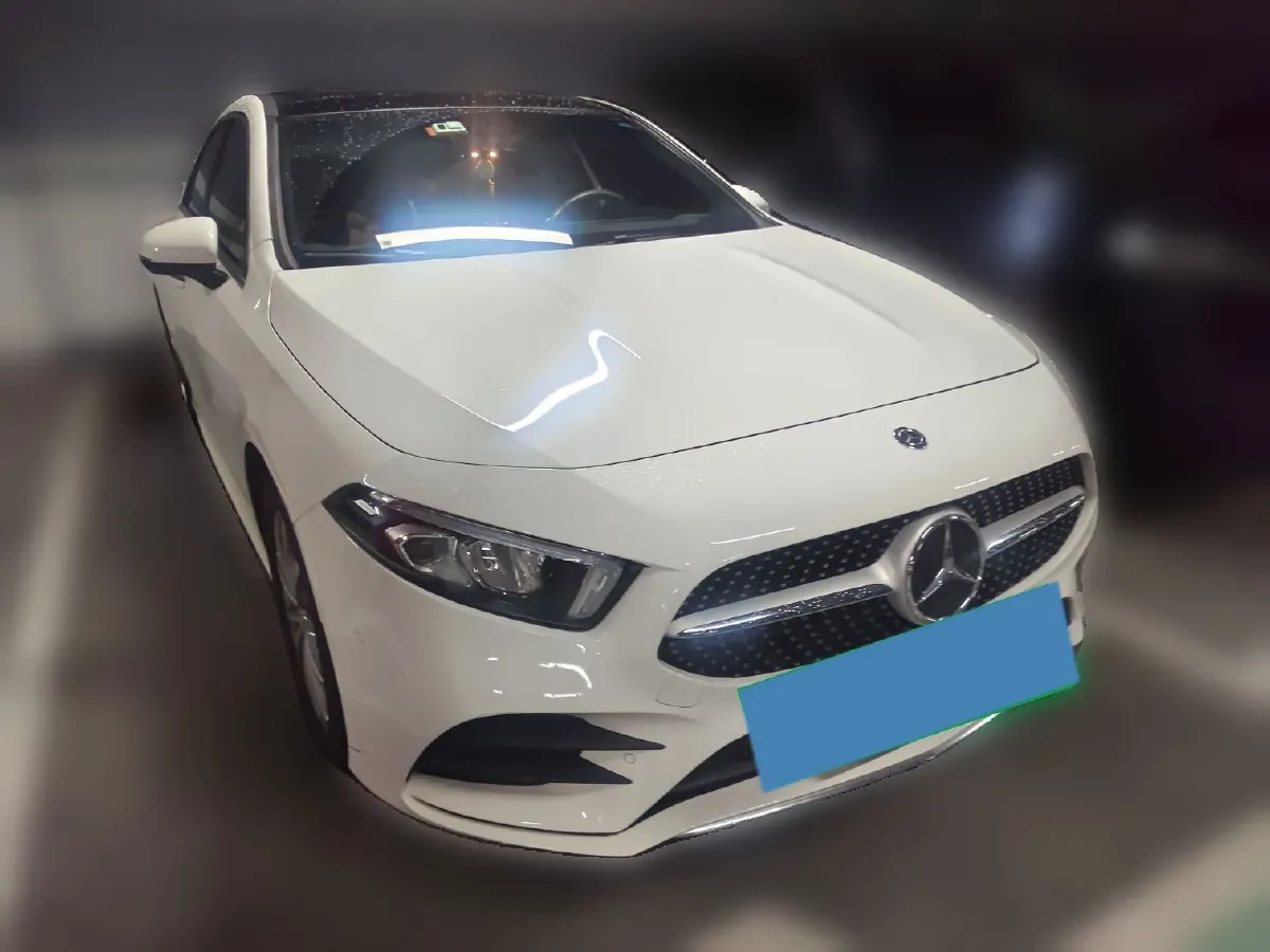 2019 Mercedes-Benz A Class 1.3T 163HP L4 7DCT,autocango,china used car exporter,china ev exporter,chinese used car exporter,chinese used ev exporter