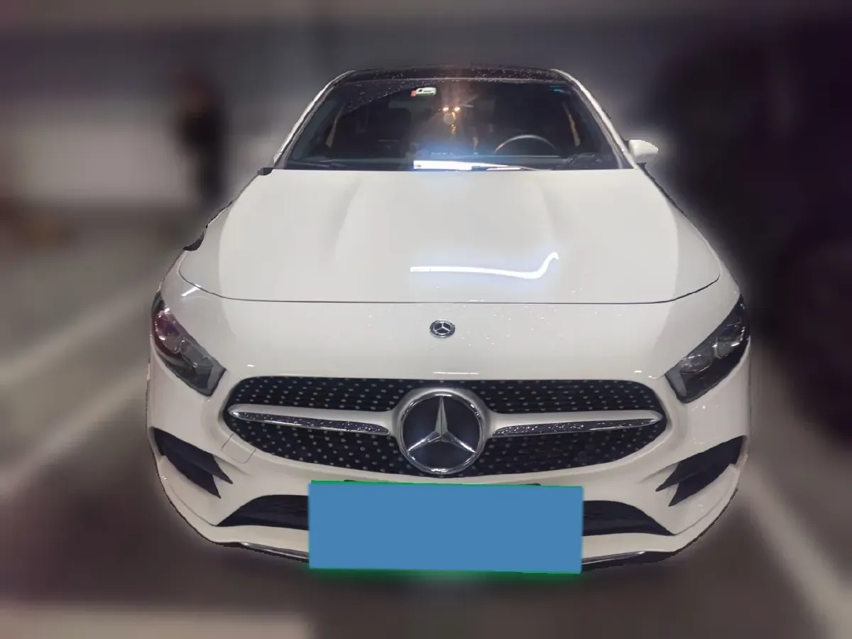2019 Mercedes-Benz A Class 1.3T 163HP L4 7DCT,autocango,china used car exporter,china ev exporter,chinese used car exporter,chinese used ev exporter