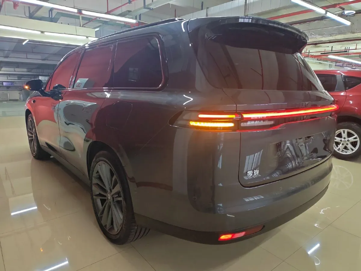 2024 Leapmotor C16 BEV 67.7KWH,autocango,china used car exporter,china ev exporter,chinese used car exporter,chinese used ev exporter