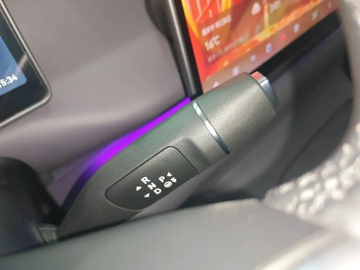 2024 Leapmotor C16 BEV 67.7KWH,autocango,china used car exporter,china ev exporter,chinese used car exporter,chinese used ev exporter