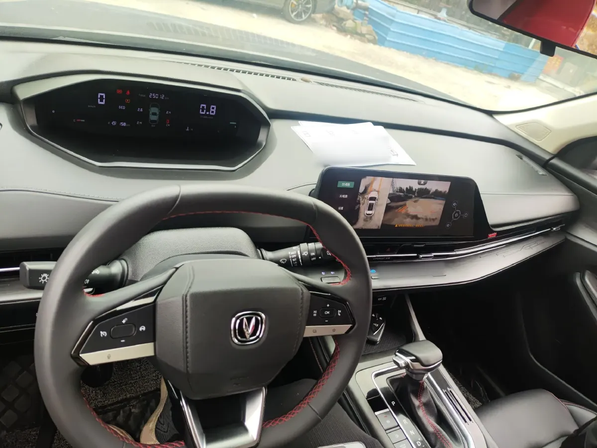 2022 ChangAn CS55 Plus 1.5T 188HP L4 7DCT,autocango,china used car exporter,china ev exporter,chinese used car exporter,chinese used ev exporter