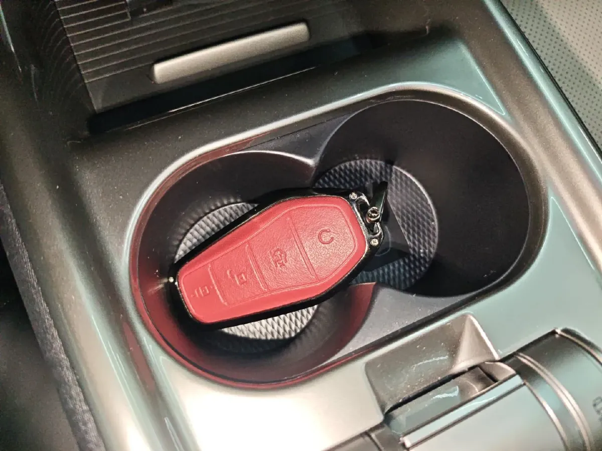 2025 BYD Dolphin BEV 44.928KWH,autocango,china used car exporter,china ev exporter,chinese used car exporter,chinese used ev exporter