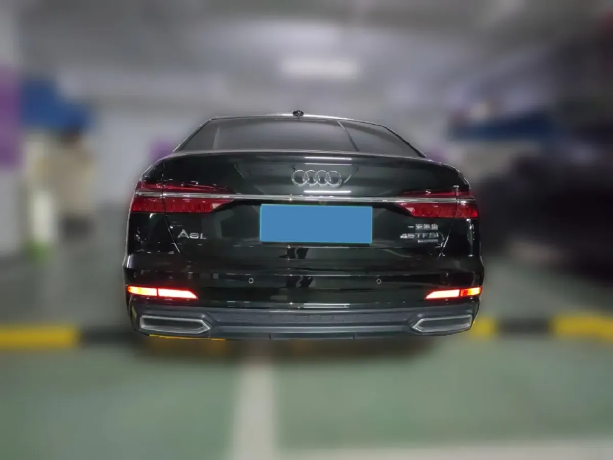 2020 Audi A6L 2.0T 224HP L4 7DCT,autocango,china used car exporter,china ev exporter,chinese used car exporter,chinese used ev exporter