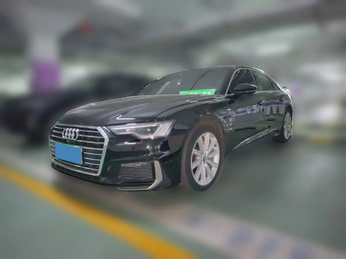 2020 Audi A6L 2.0T 224HP L4 7DCT,autocango,china used car exporter,china ev exporter,chinese used car exporter,chinese used ev exporter