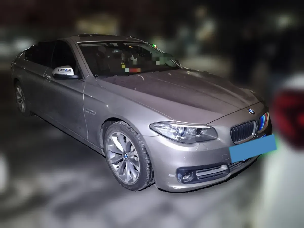 2017 BMW 5 Series 2.0T 218HP L4 8AT,autocango,china used car exporter,china ev exporter,chinese used car exporter,chinese used ev exporter