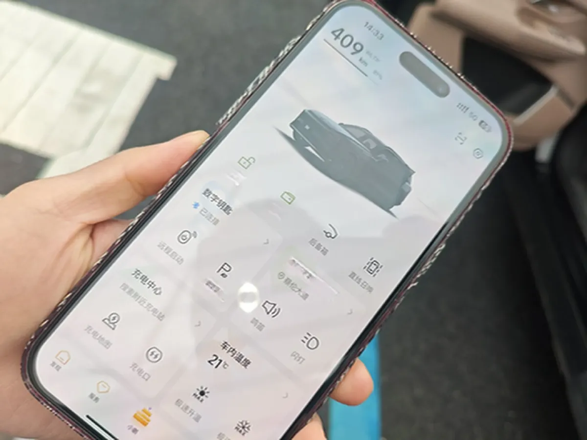 2025 Xpeng G9 BEV 79KWH,autocango,china used car exporter,china ev exporter,chinese used car exporter,chinese used ev exporter