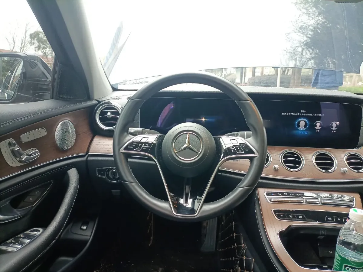 2021 Mercedes-Benz E Class 2.0T 258HP L4 9AT,autocango,china used car exporter,china ev exporter,chinese used car exporter,chinese used ev exporter