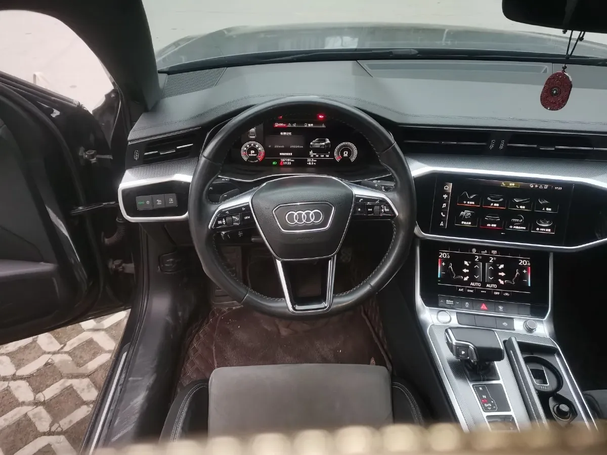 2019 Audi A6L 2.0T 224HP L4 7DCT,autocango,china used car exporter,china ev exporter,chinese used car exporter,chinese used ev exporter