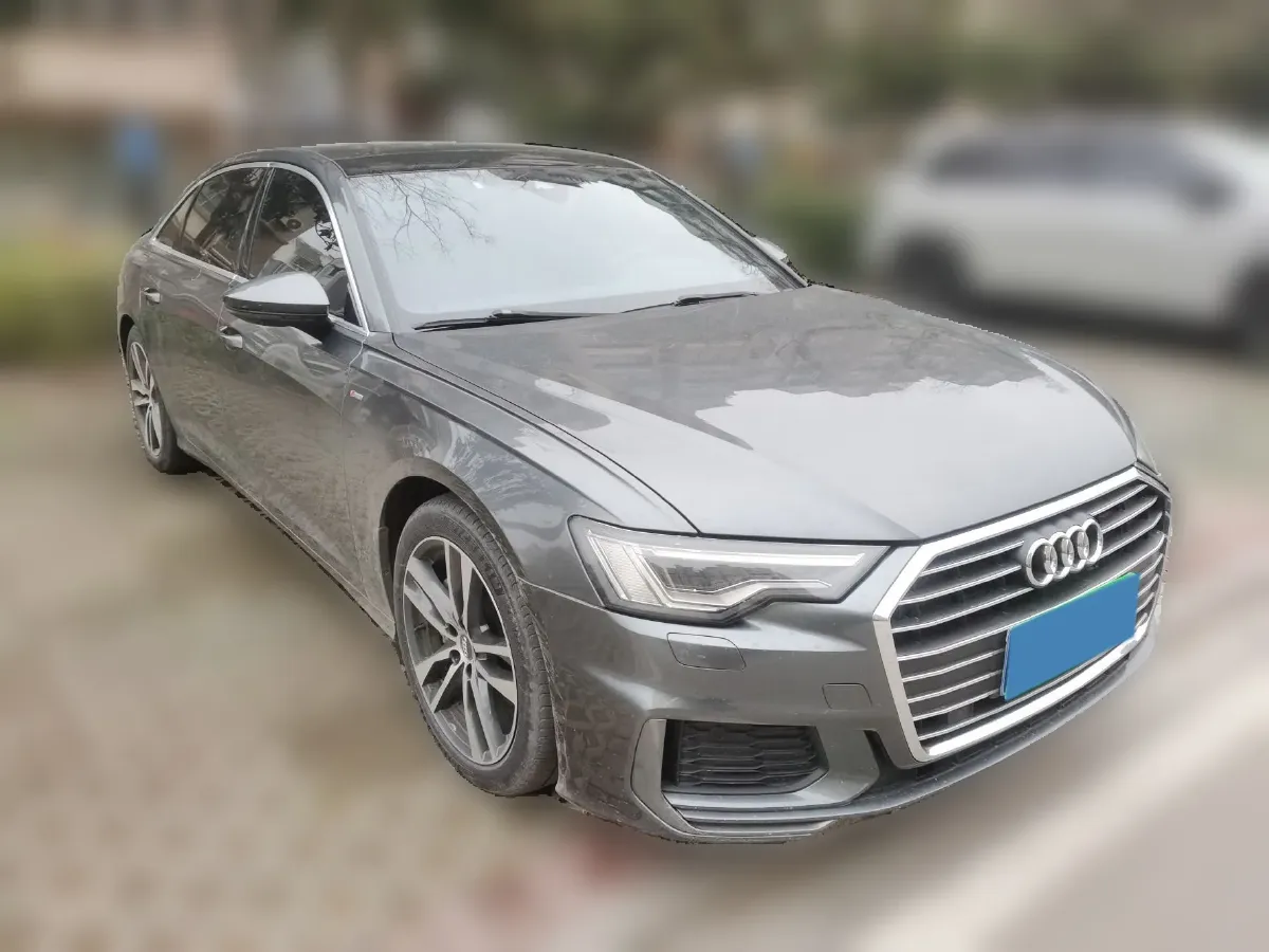 2019 Audi A6L 2.0T 224HP L4 7DCT,autocango,china used car exporter,china ev exporter,chinese used car exporter,chinese used ev exporter