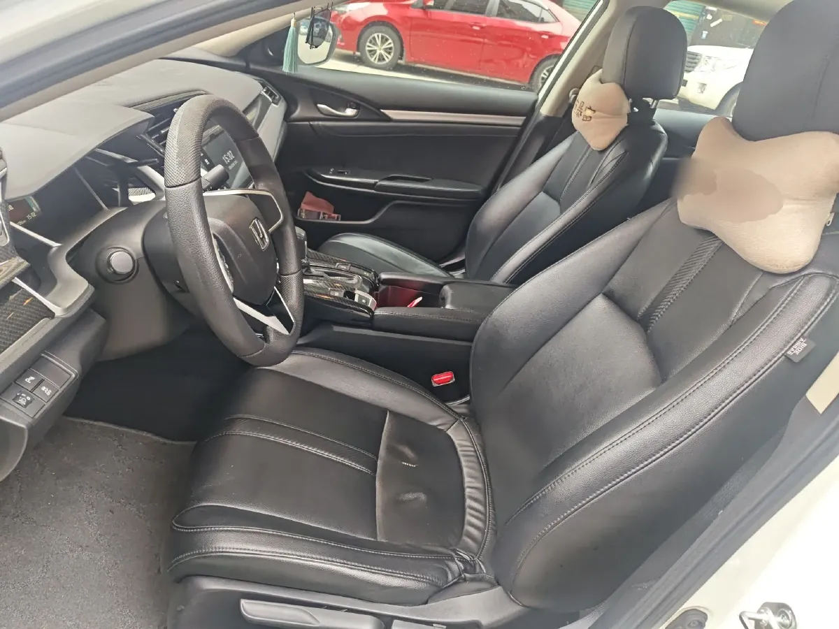 2016 Honda Civic 1.5T 177HP L4 CVT,autocango,china used car exporter,china ev exporter,chinese used car exporter,chinese used ev exporter