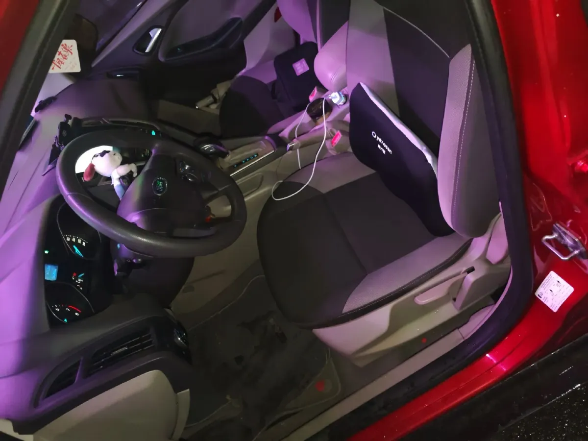 2012 Ford Focus 1.6L 125HP L4 6DCT,autocango,china used car exporter,china ev exporter,chinese used car exporter,chinese used ev exporter