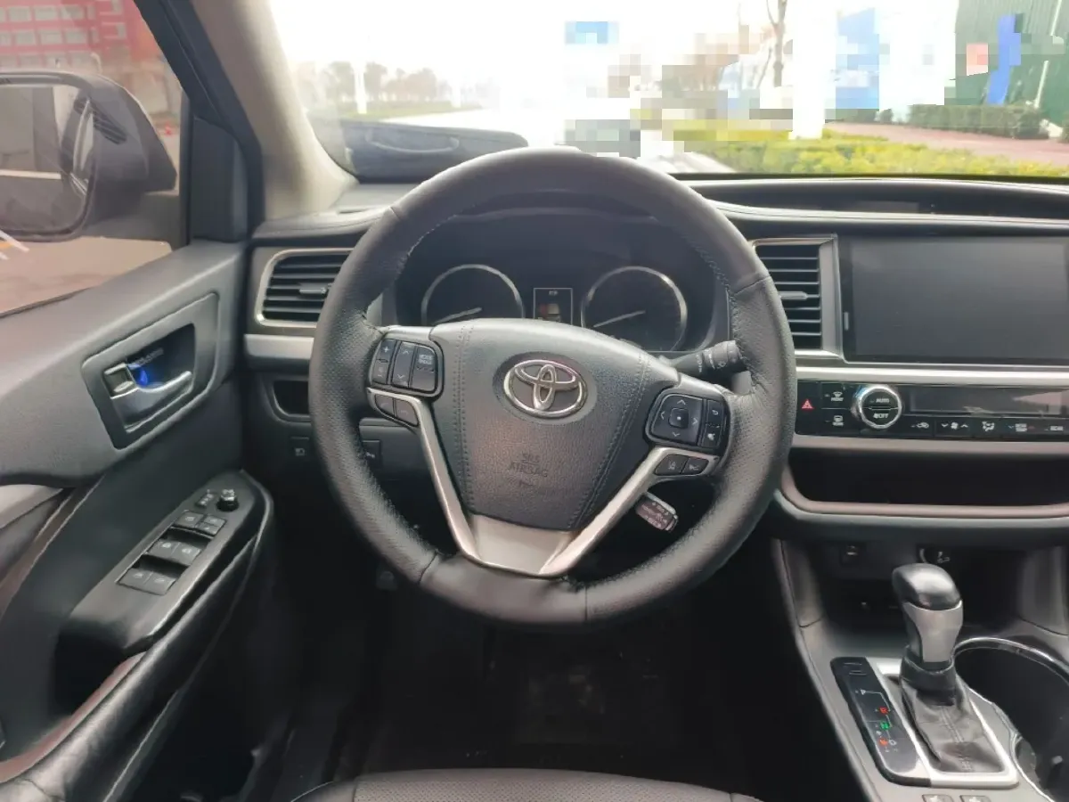 2018 Toyota Highlander 2.0T 220HP L4 6AT,autocango,china used car exporter,china ev exporter,chinese used car exporter,chinese used ev exporter
